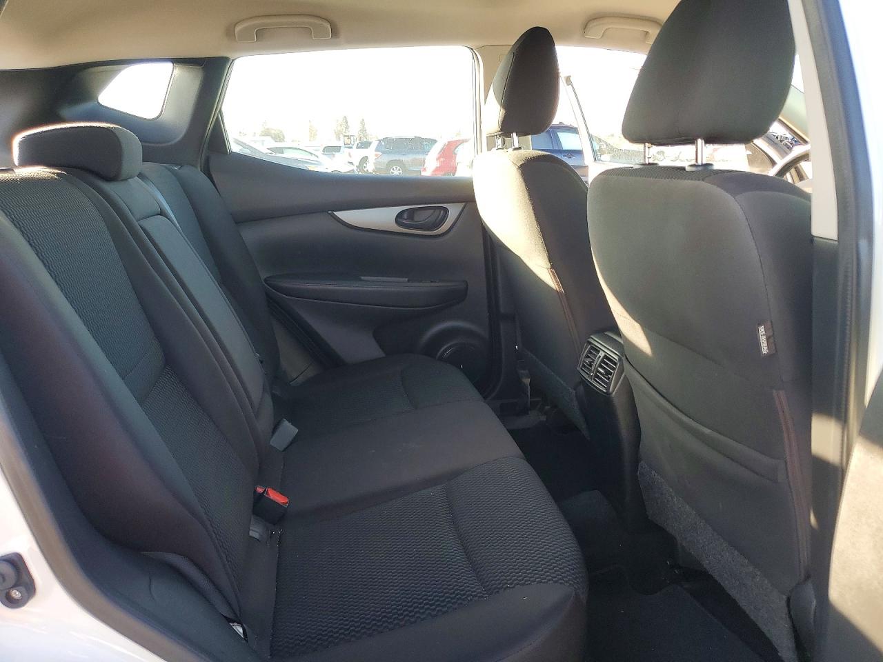 2019 NISSAN ROGUE SPORT S photo 11