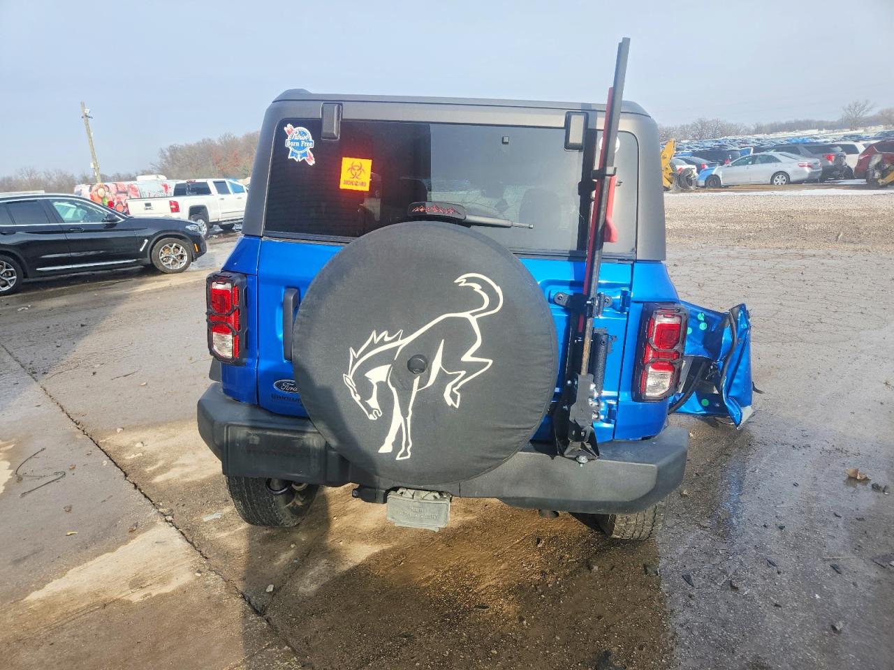 2023 FORD BRONCO BASE photo 6