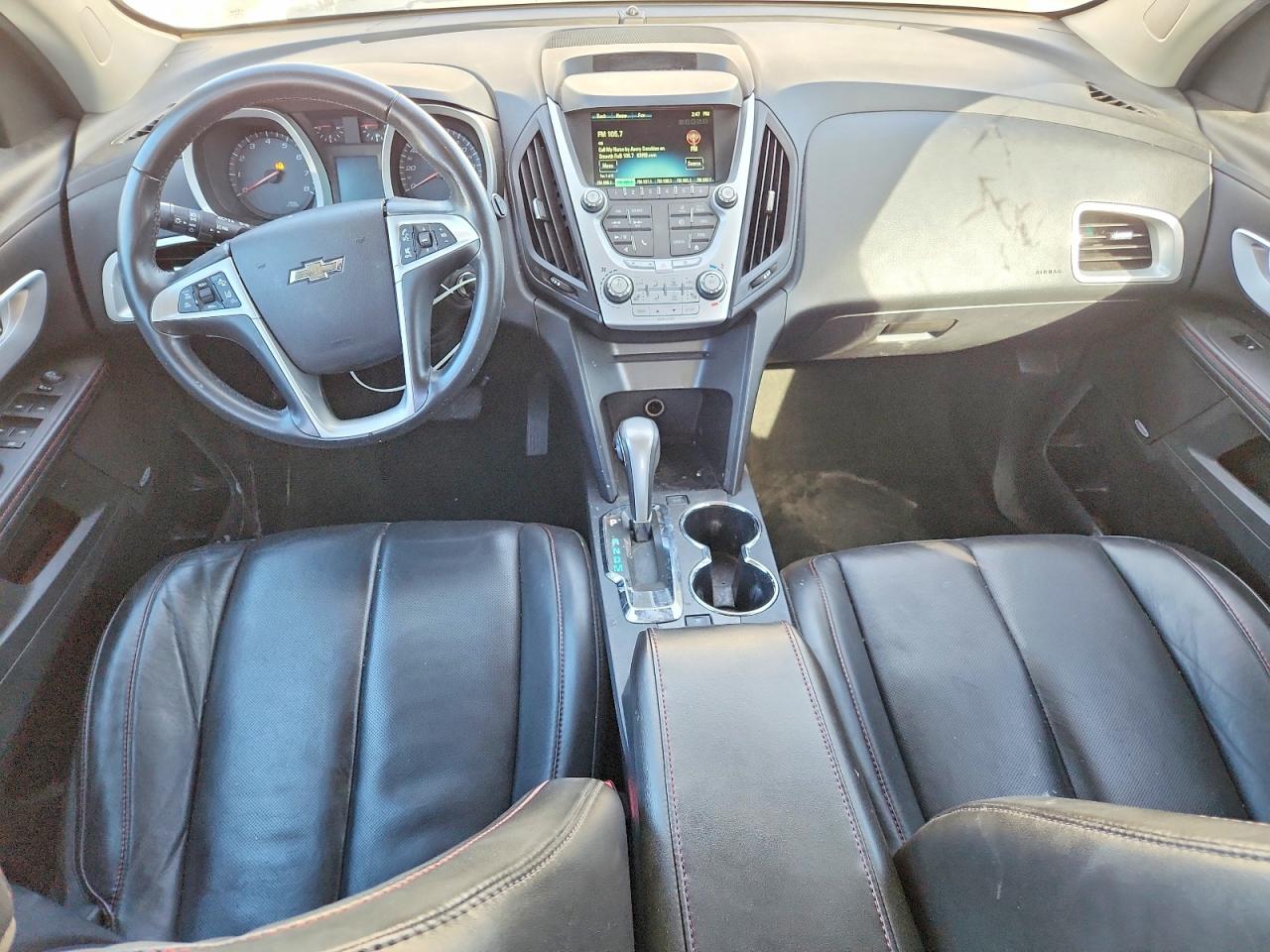 2015 CHEVROLET EQUINOX LT photo 8