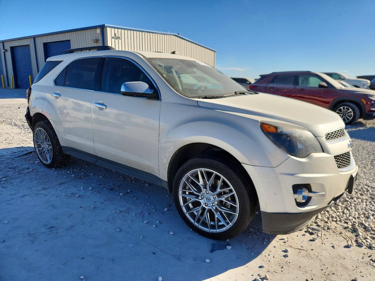 2015 CHEVROLET EQUINOX LT photo 4