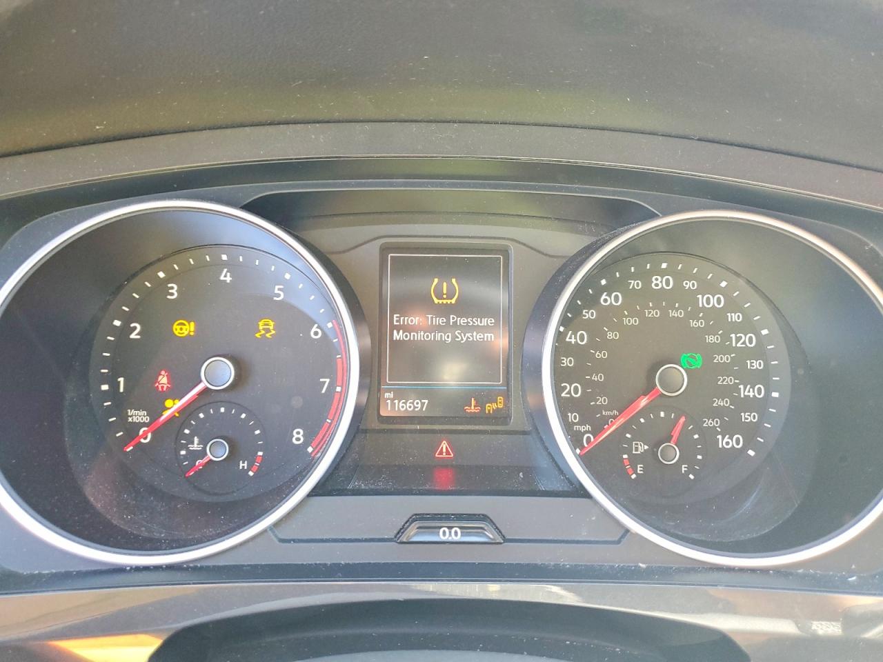 2021 VOLKSWAGEN TIGUAN SE photo 9