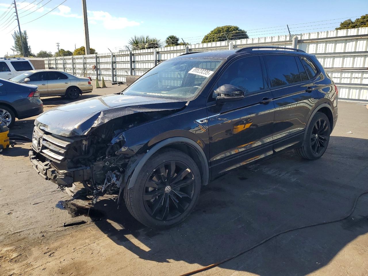2021 VOLKSWAGEN TIGUAN