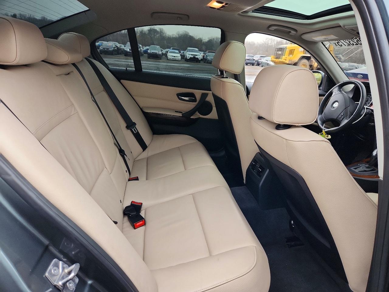 2011 BMW 328 XI SULEV photo 10