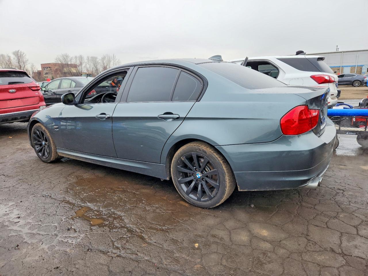 2011 BMW 328 XI SULEV photo 2