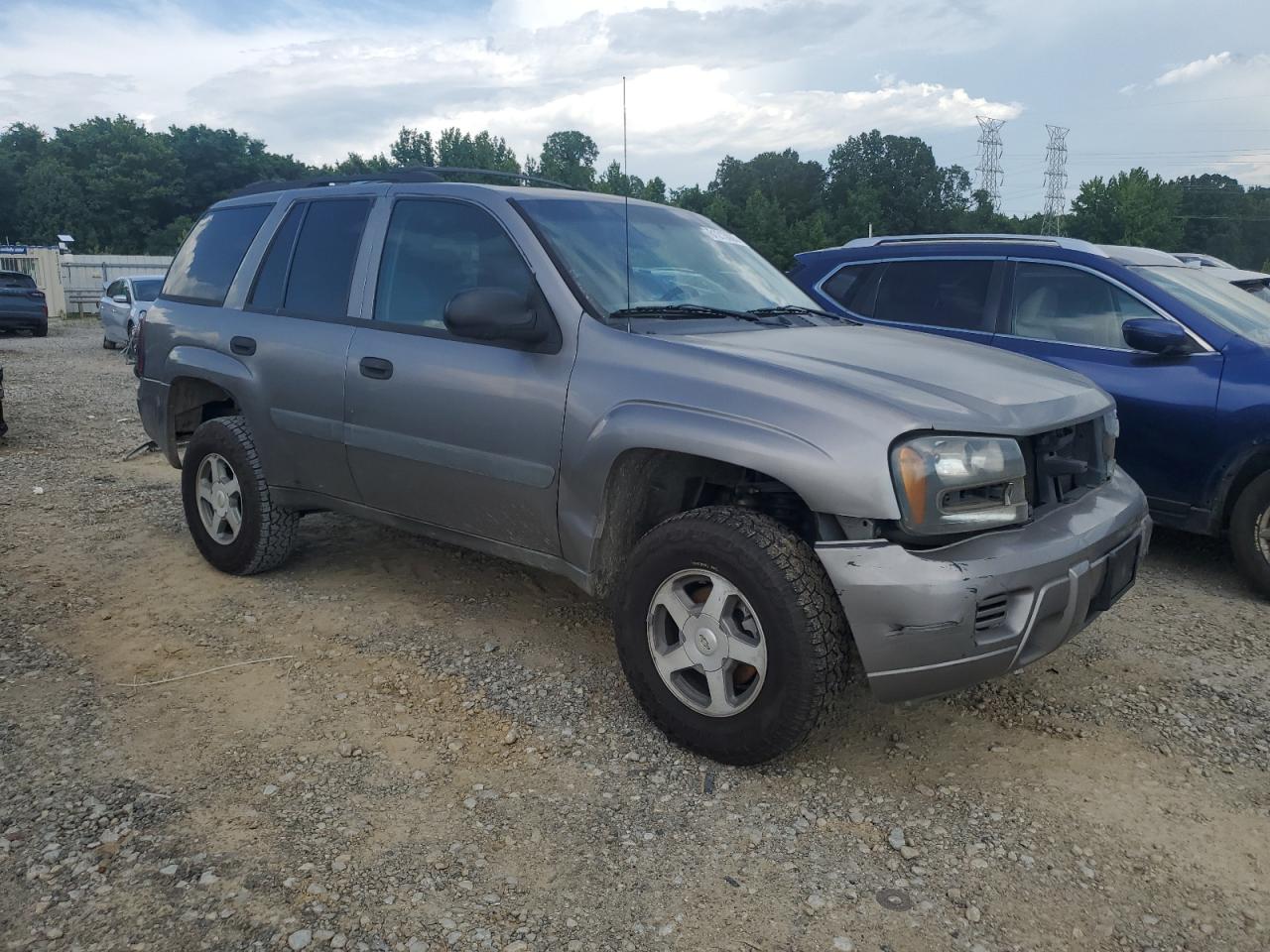 2005 CHEVROLET TRAILBLAZER LS photo 4