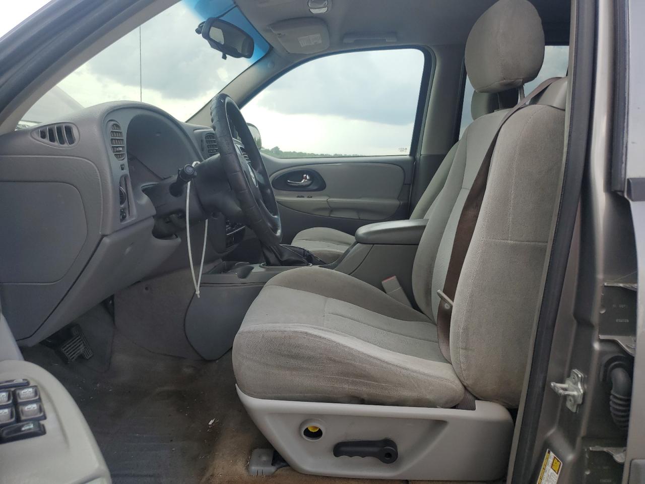 2005 CHEVROLET TRAILBLAZER LS photo 7