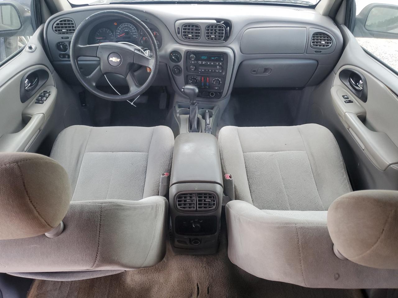 2005 CHEVROLET TRAILBLAZER LS photo 8