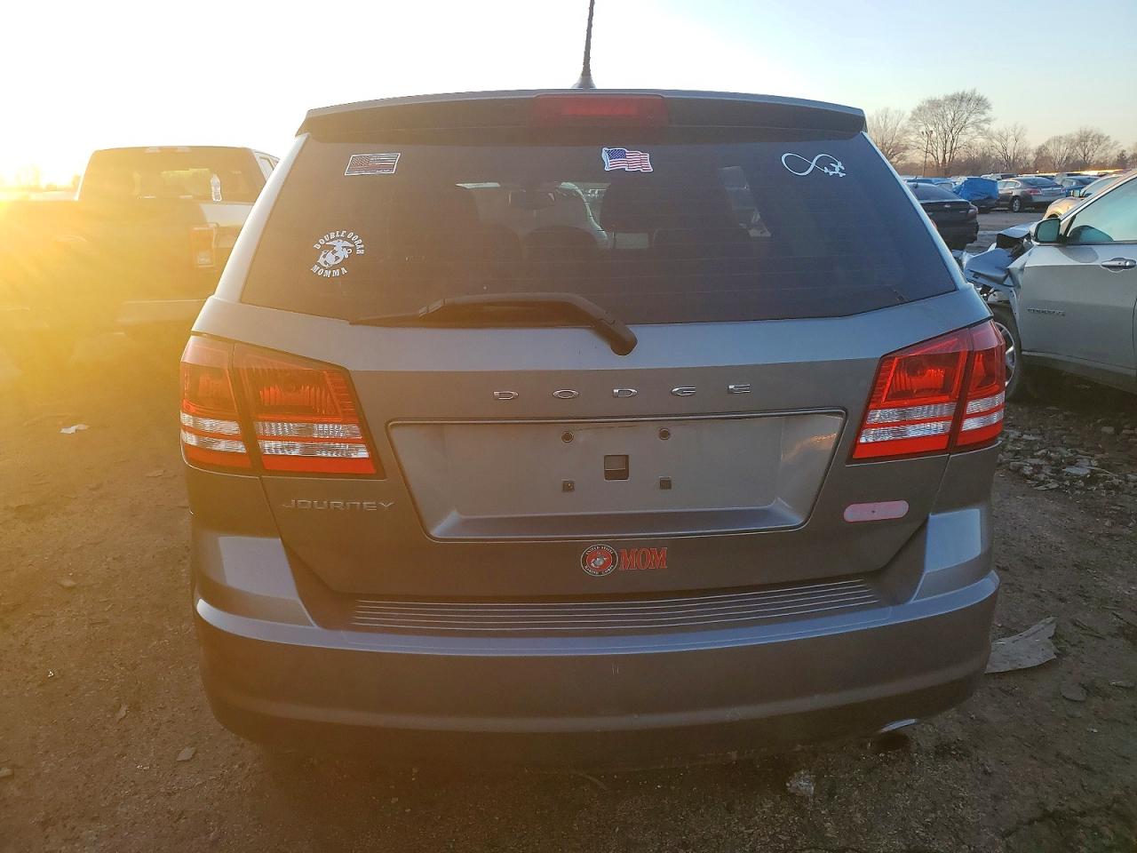 2013 DODGE JOURNEY SE photo 6