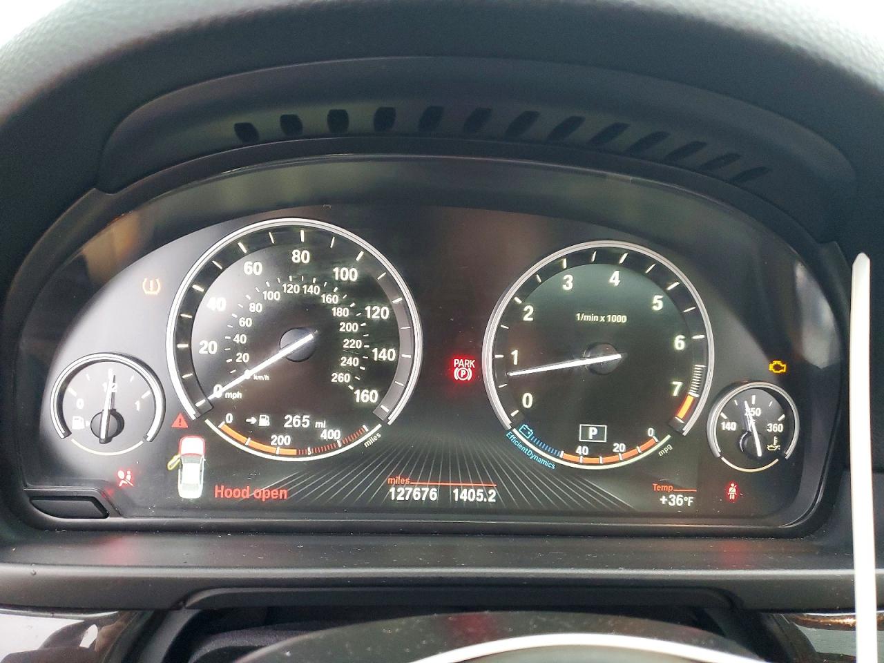 2014 BMW 528 photo 9