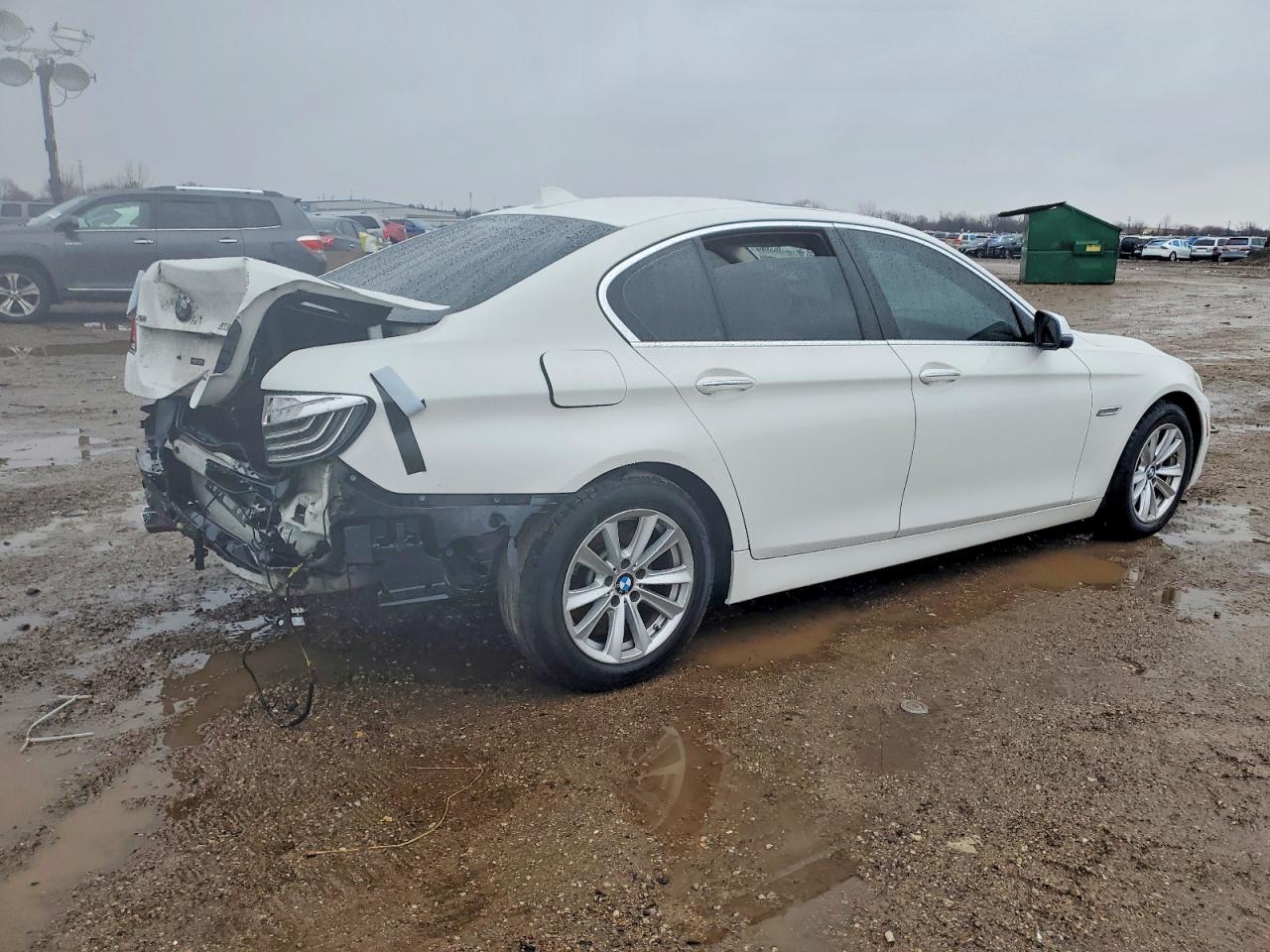 2014 BMW 528 photo 3