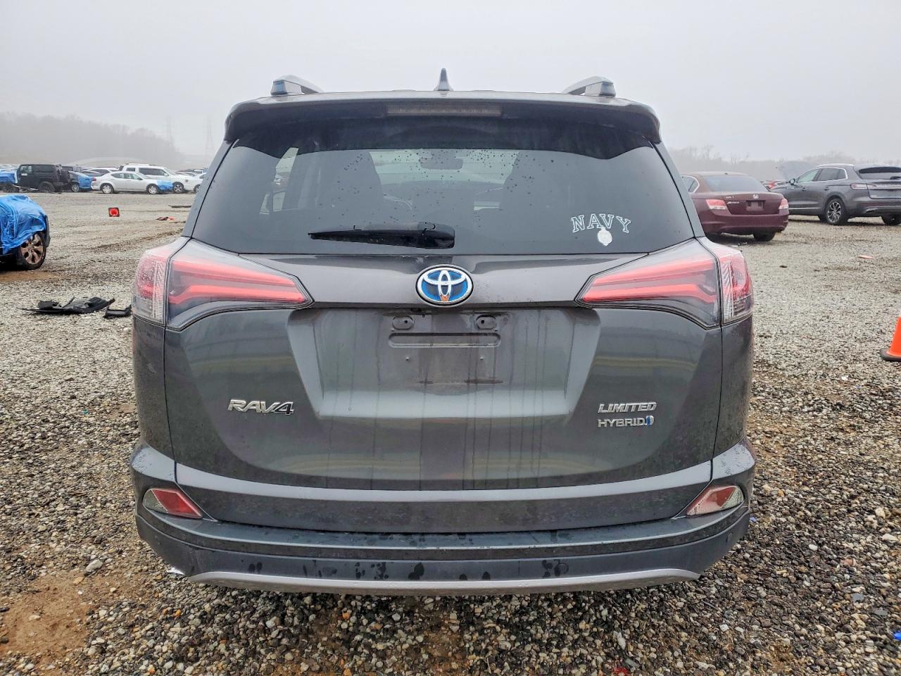 2017 TOYOTA RAV4 HV LIMITED photo 6