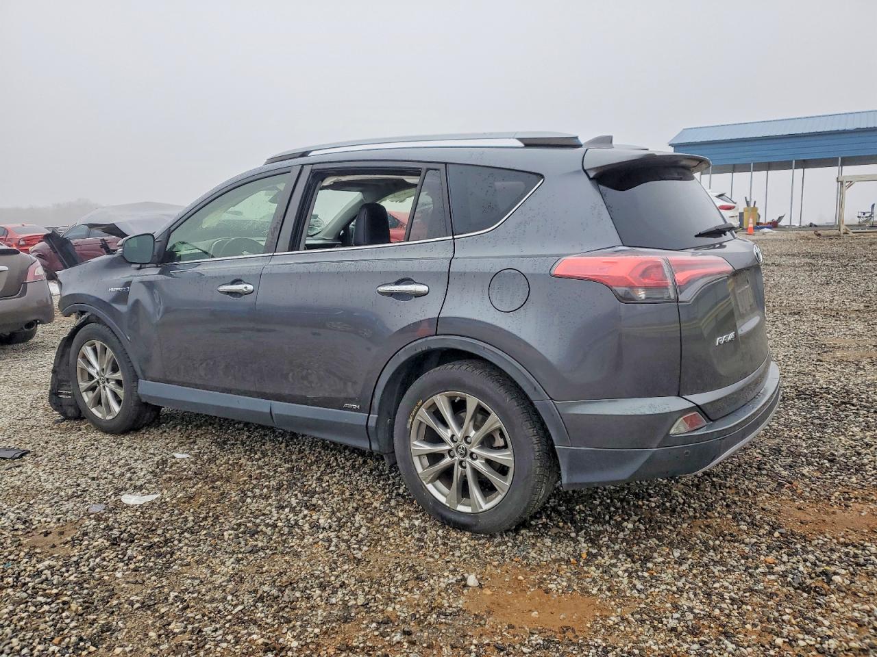 2017 TOYOTA RAV4 HV LIMITED photo 2