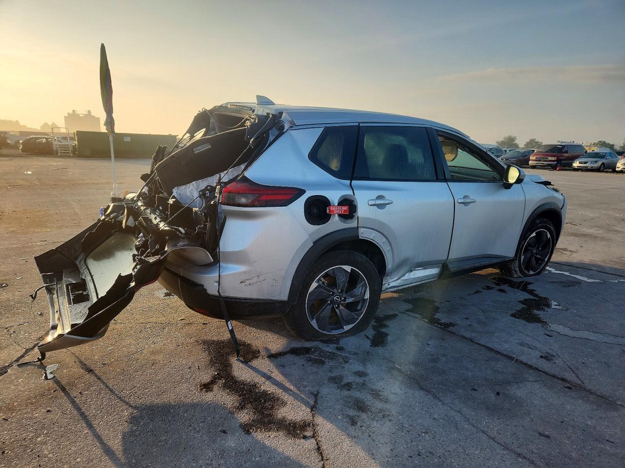 2024 NISSAN ROGUE SV photo 3