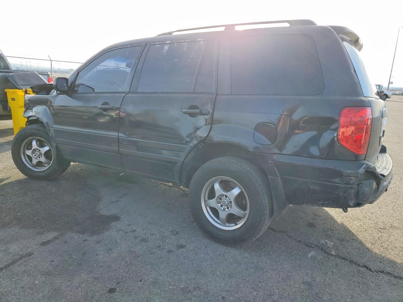 2003 HONDA PILOT EXL photo 2