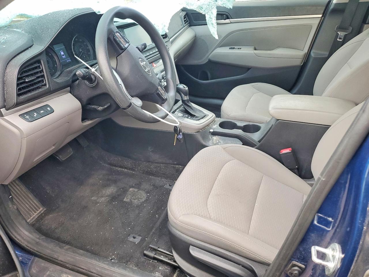 2020 HYUNDAI ELANTRA SEL photo 13