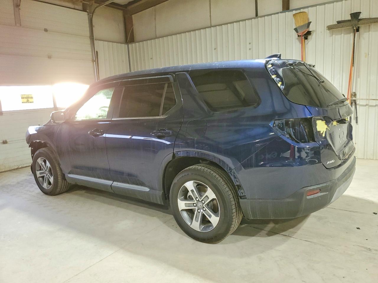 2025 HONDA PILOT EXL photo 2