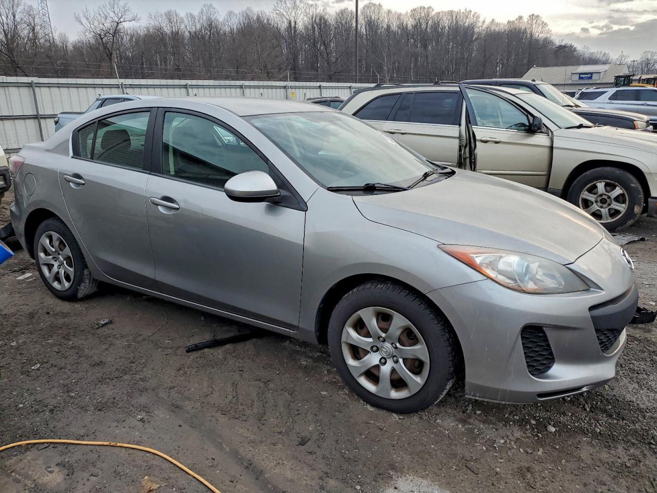 2013 MAZDA 3 I photo 4
