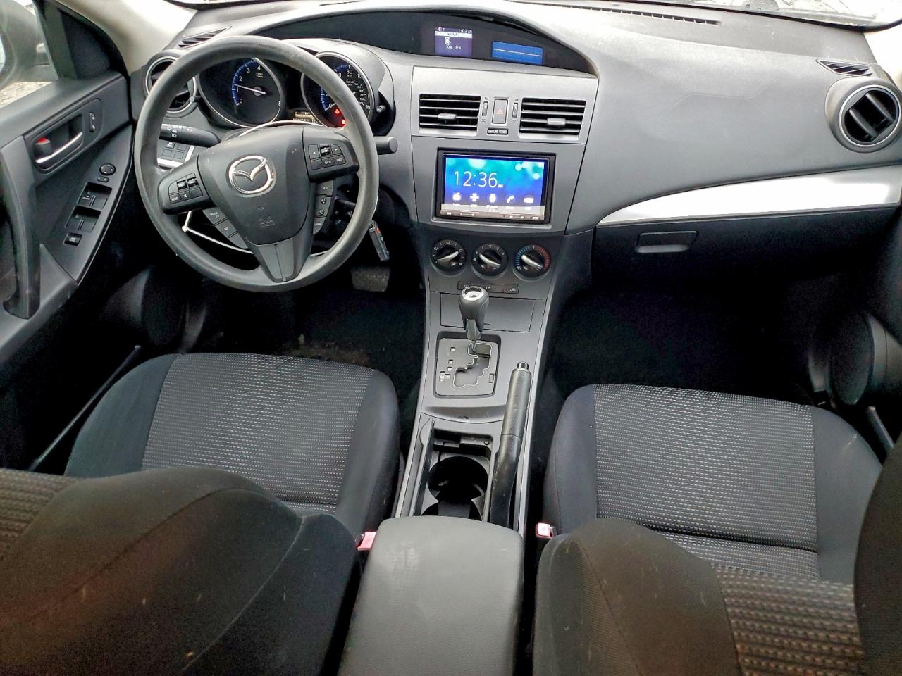 2013 MAZDA 3 I photo 8