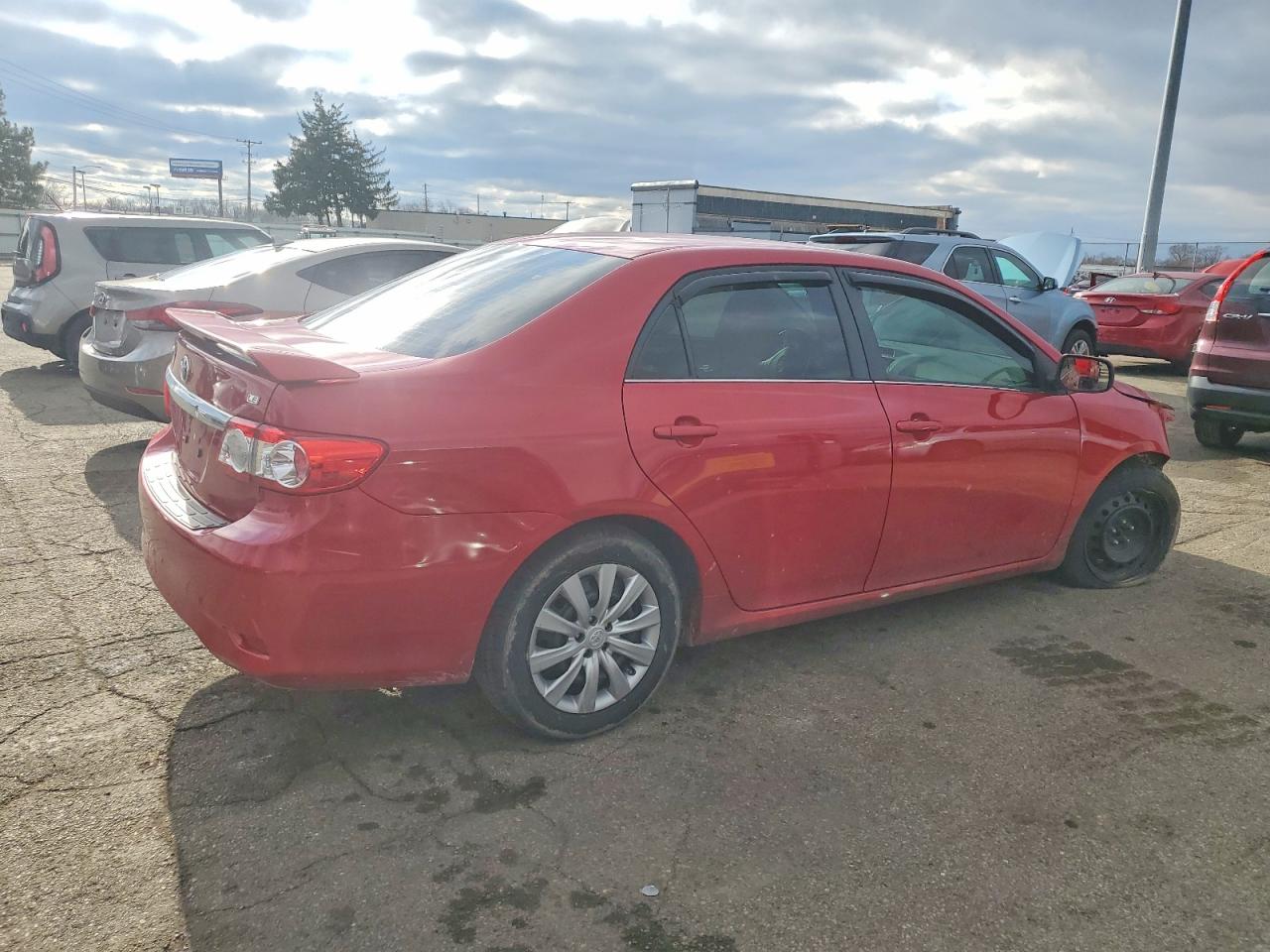 2013 TOYOTA COROLLA BASE photo 3