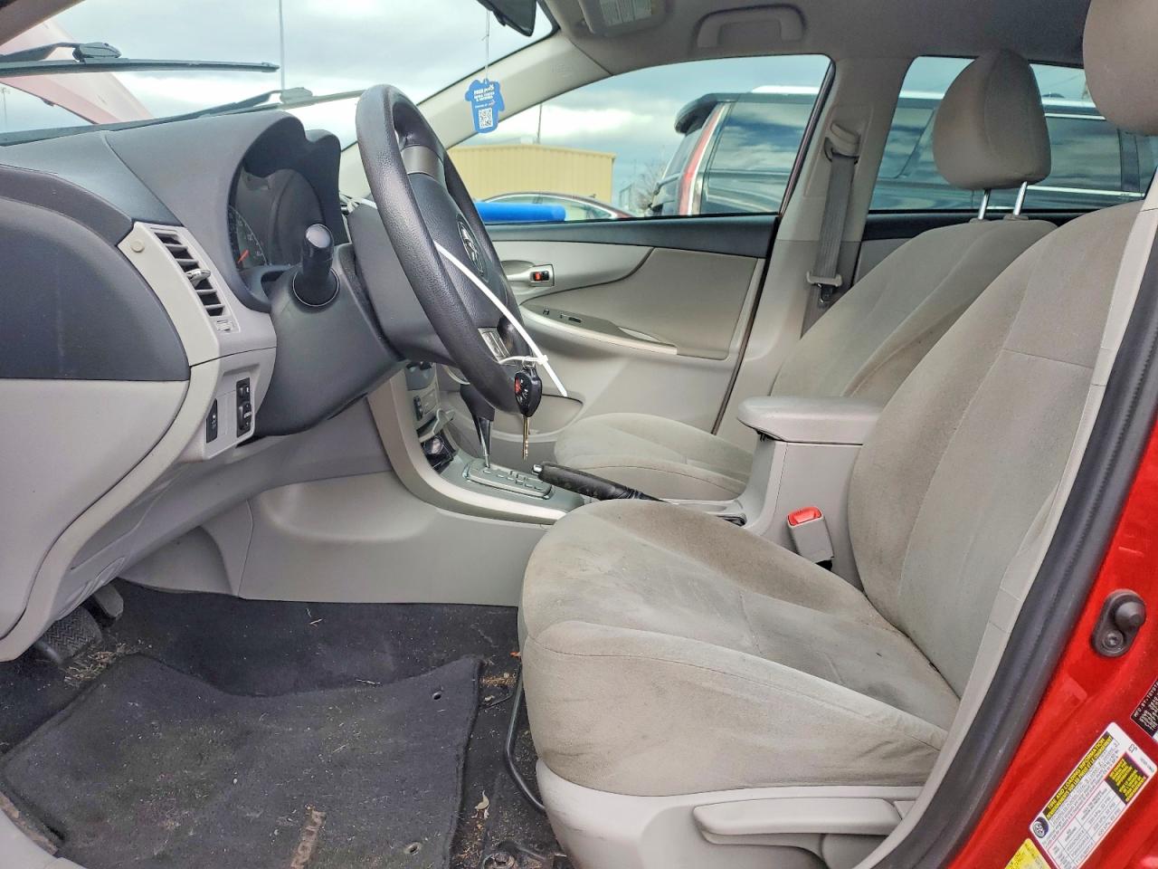 2013 TOYOTA COROLLA BASE photo 7