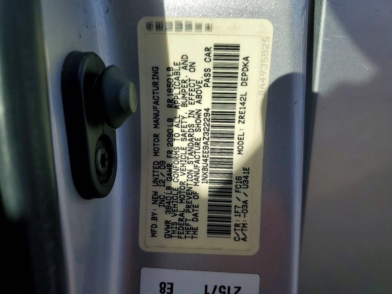 2010 TOYOTA COROLLA BASE photo 12