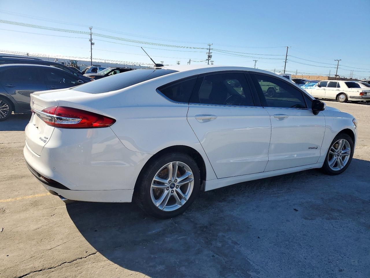 2018 FORD FUSION SE HYBRID photo 3