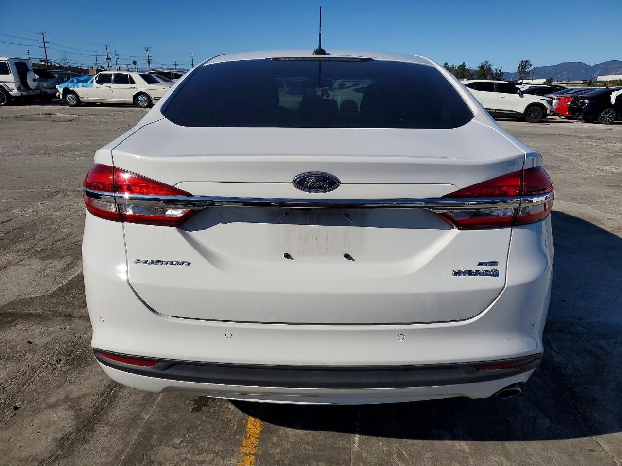 2018 FORD FUSION SE HYBRID photo 6