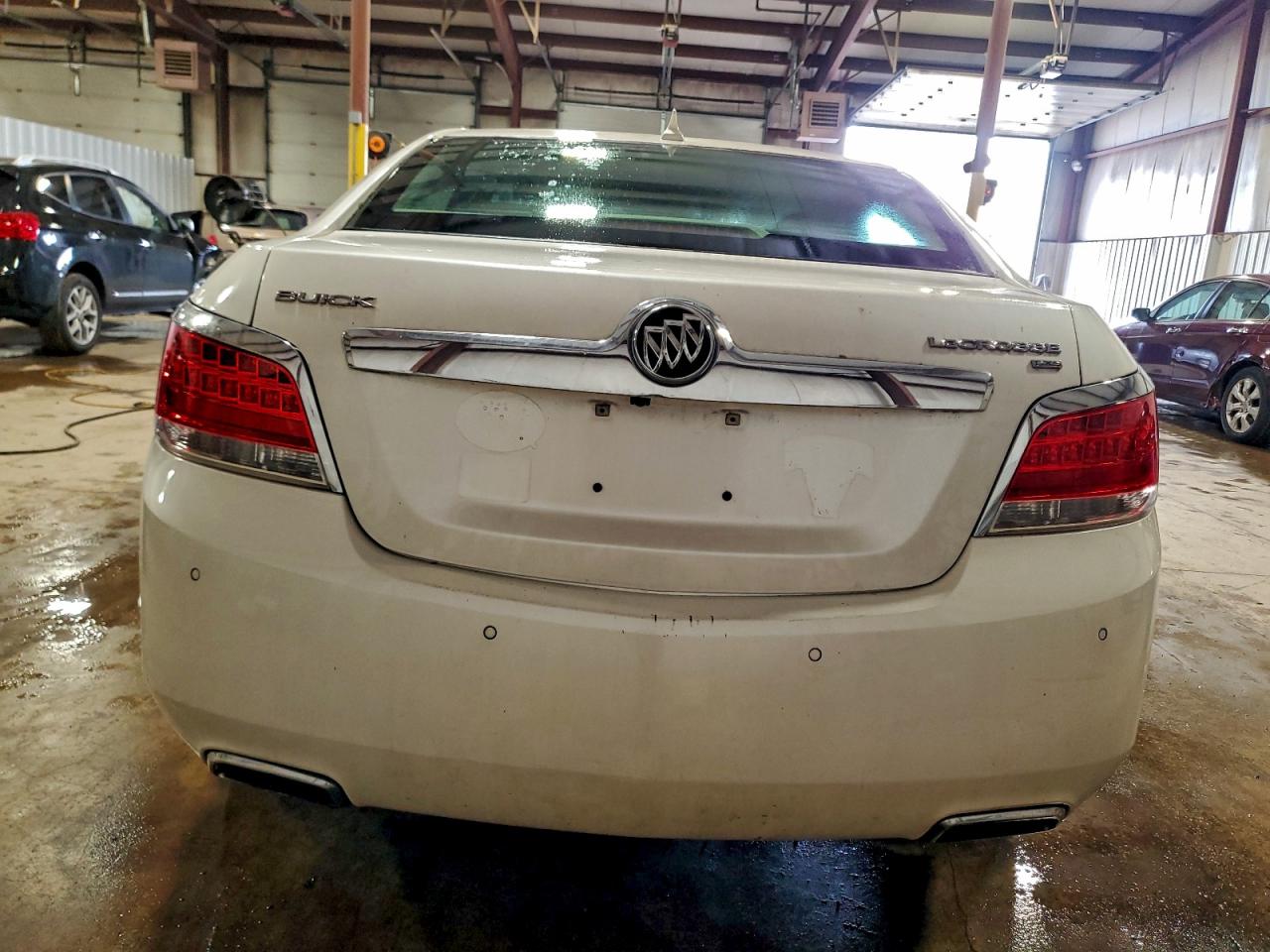 2011 BUICK LACROSSE CXS photo 6