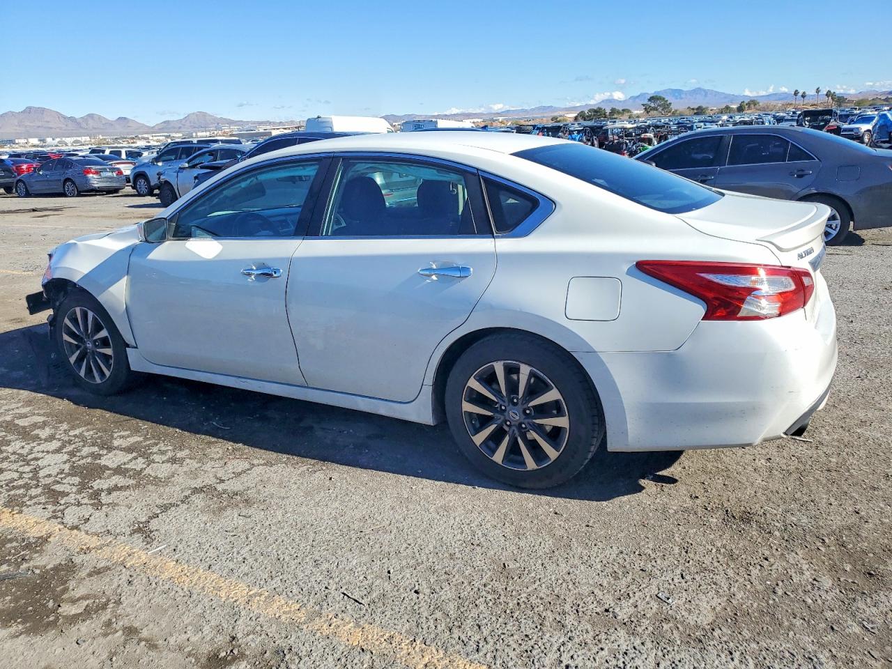 2016 NISSAN ALTIMA 2.5 photo 2