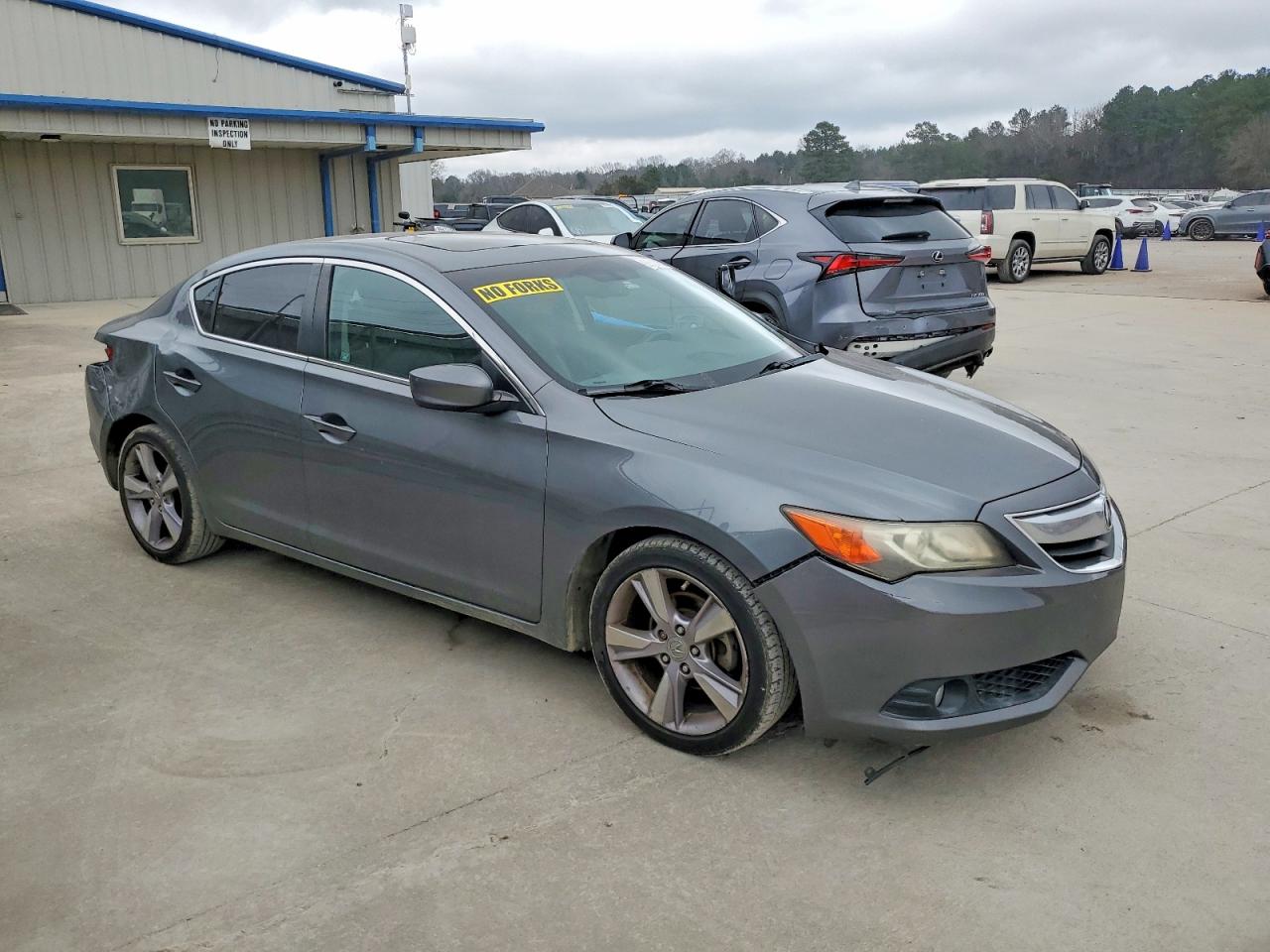 2013 ACURA ILX 20 PREMIUM photo 4