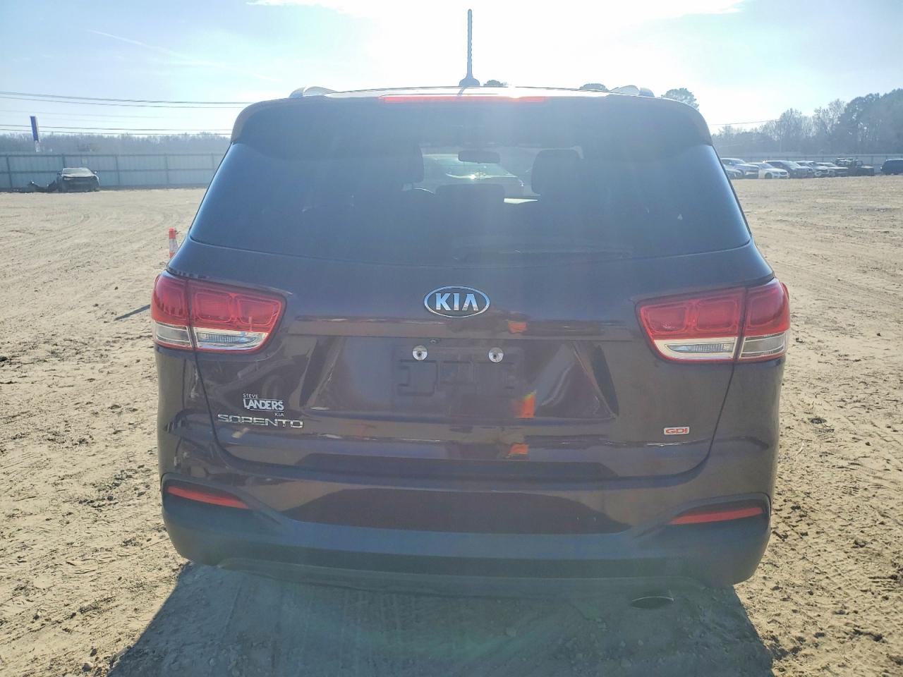 2017 KIA SORENTO LX photo 6