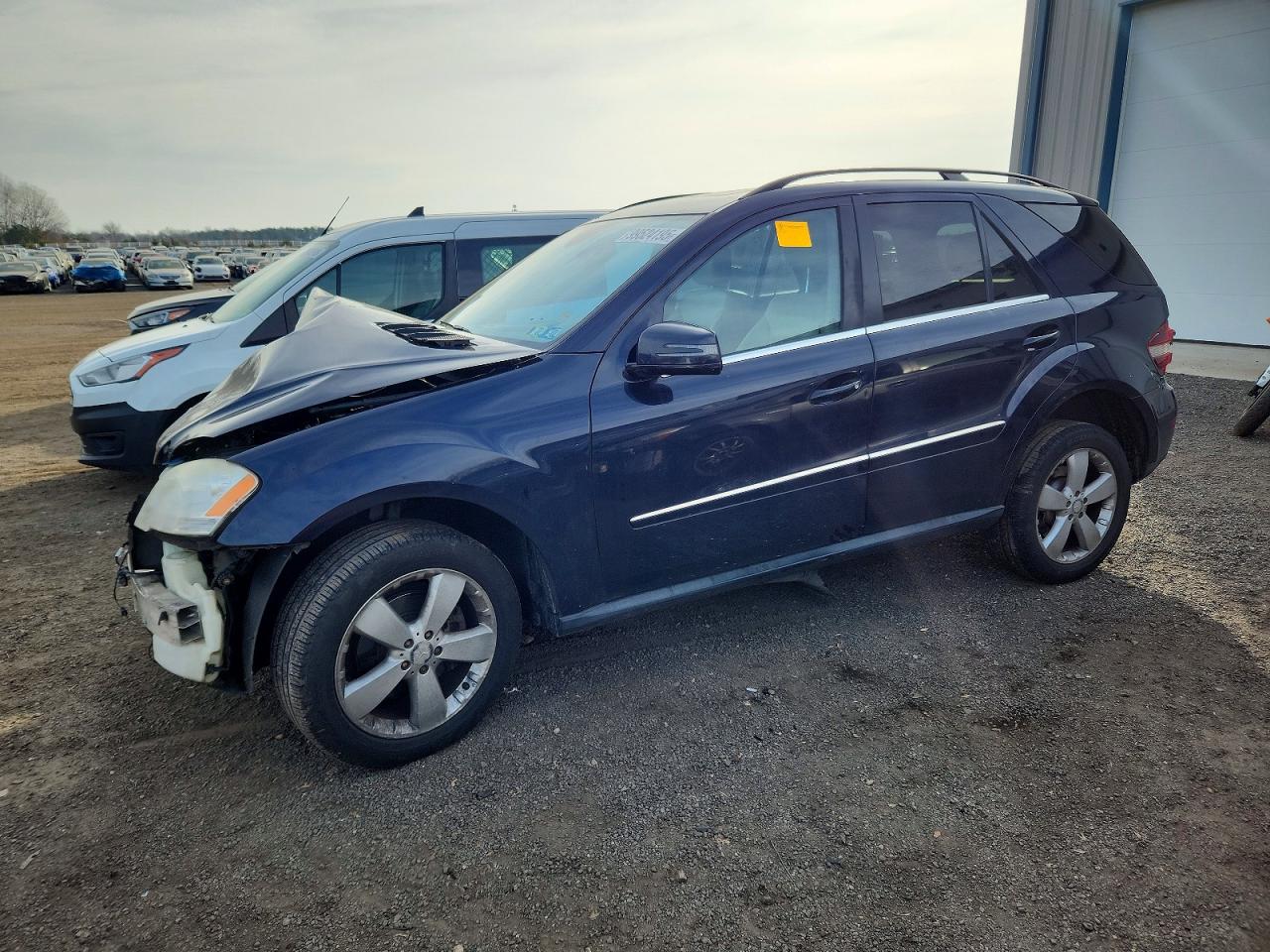 2011 MERCEDES-BENZ ML