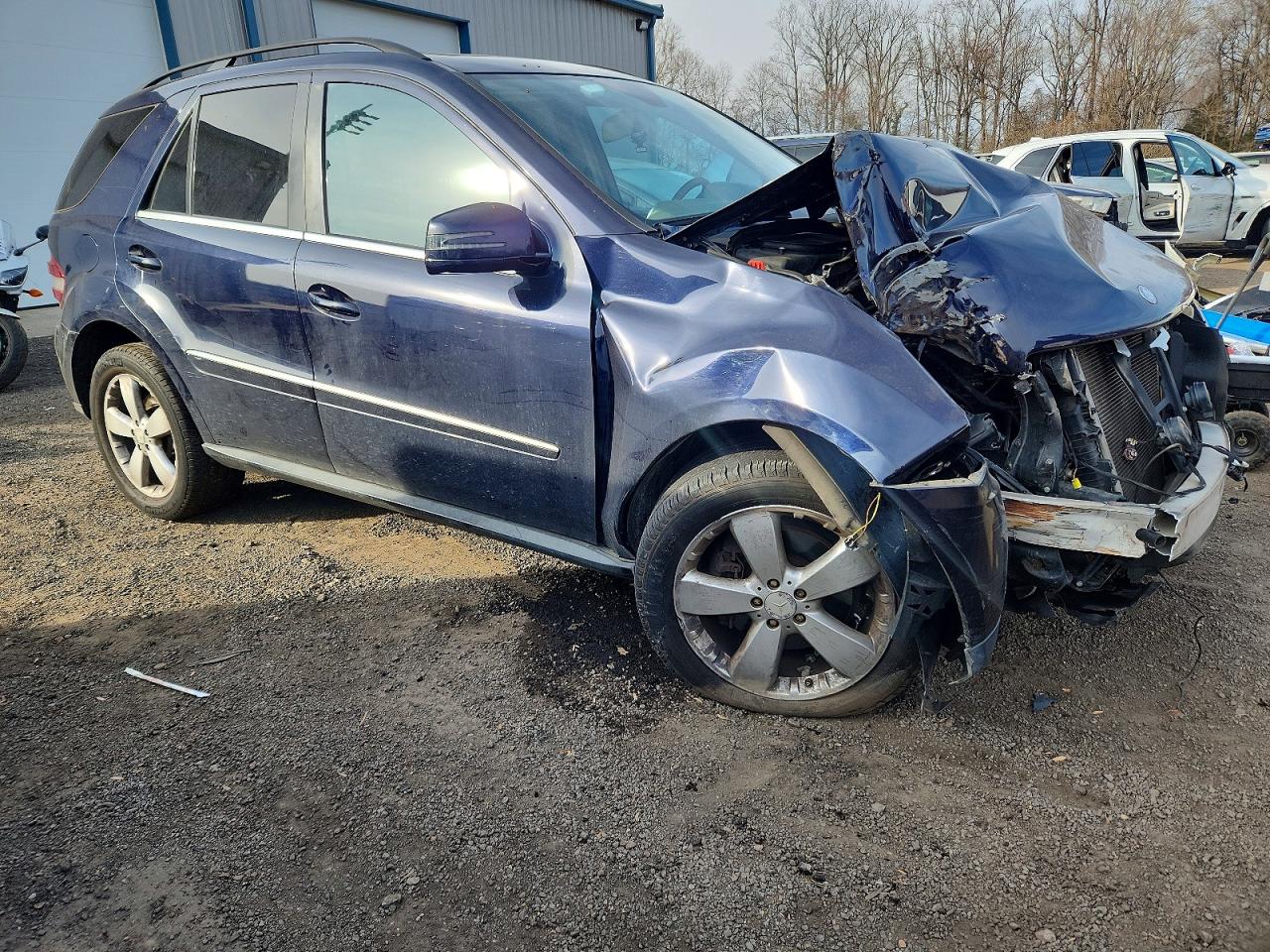 2011 MERCEDES-BENZ ML 350 4MATIC photo 4
