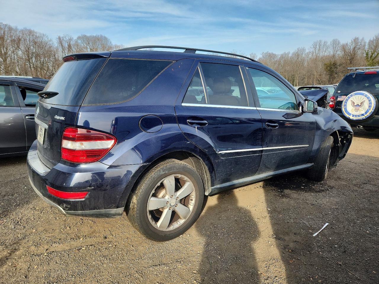 2011 MERCEDES-BENZ ML 350 4MATIC photo 3
