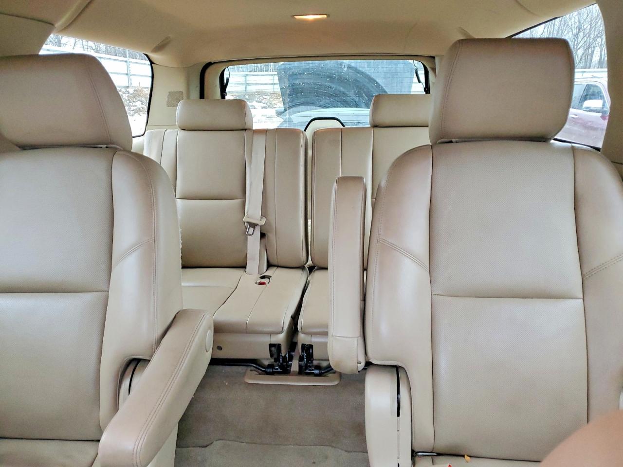 2014 GMC YUKON XL DENALI photo 10
