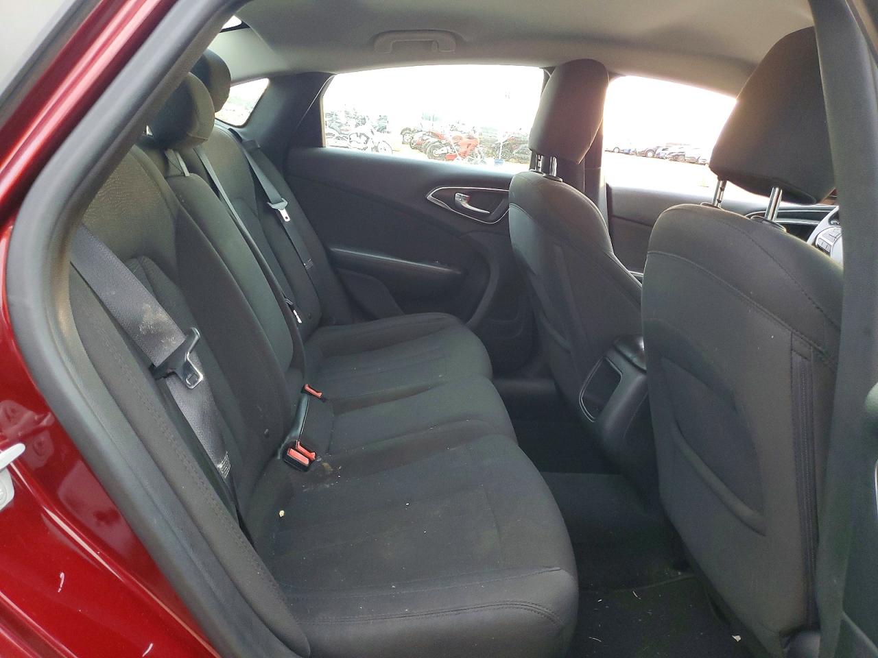 2016 CHRYSLER 200 LIMITED photo 10