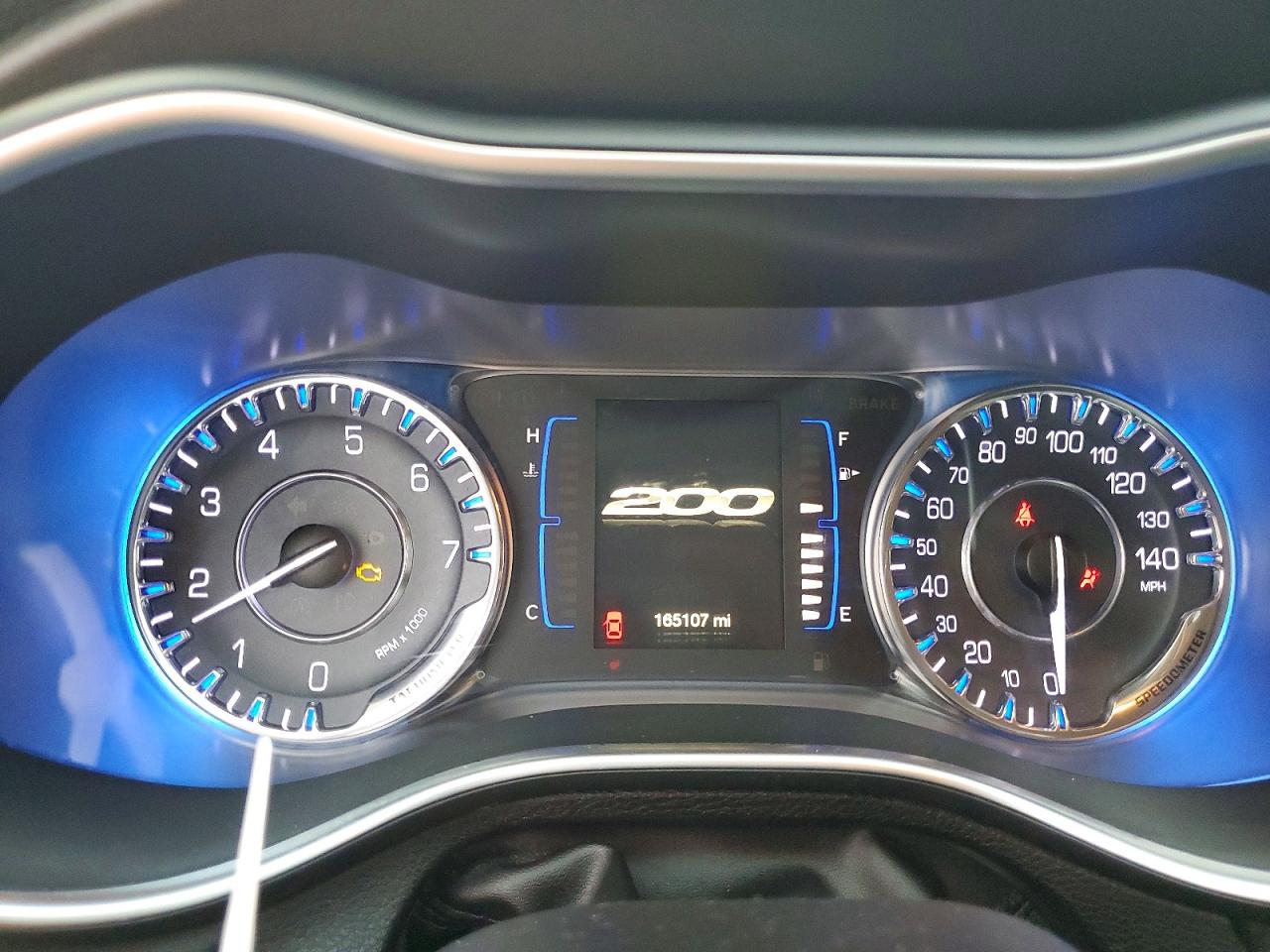 2016 CHRYSLER 200 LIMITED photo 9