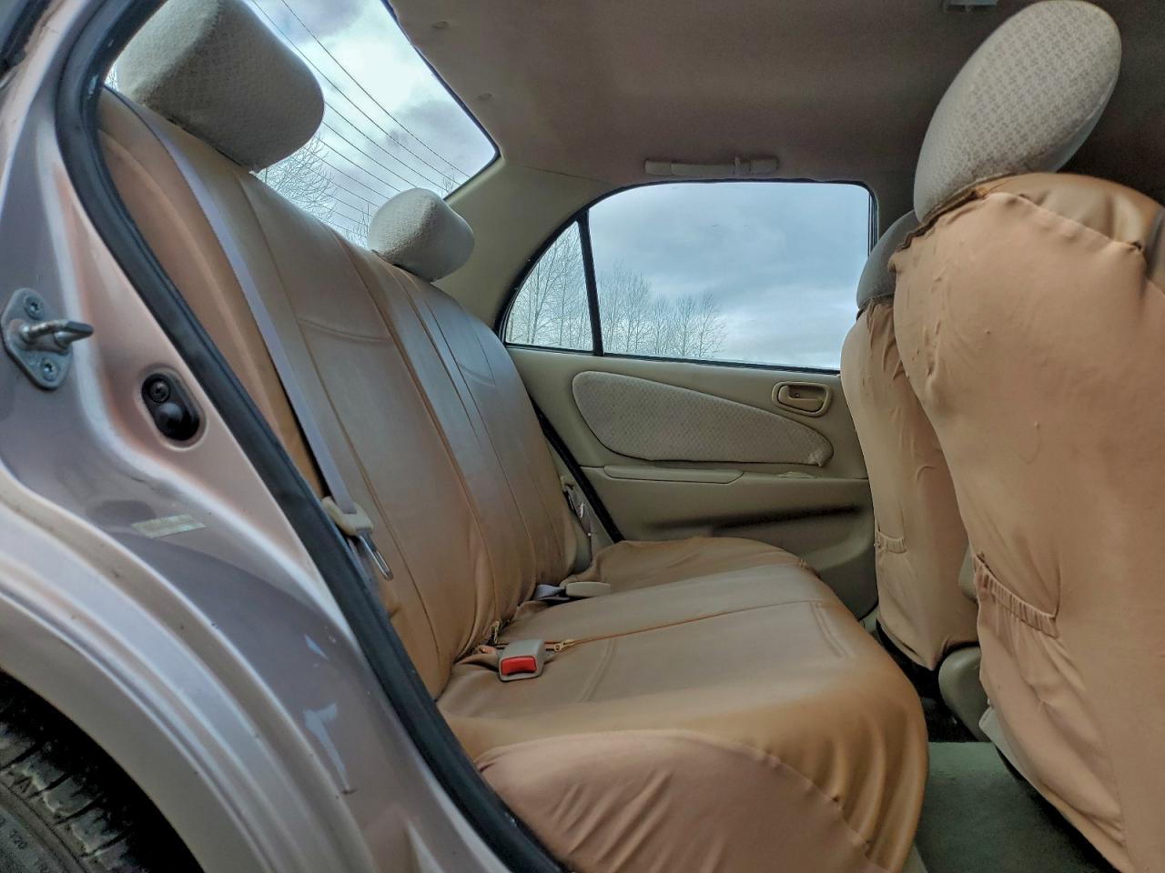 2000 TOYOTA COROLLA VE photo 10