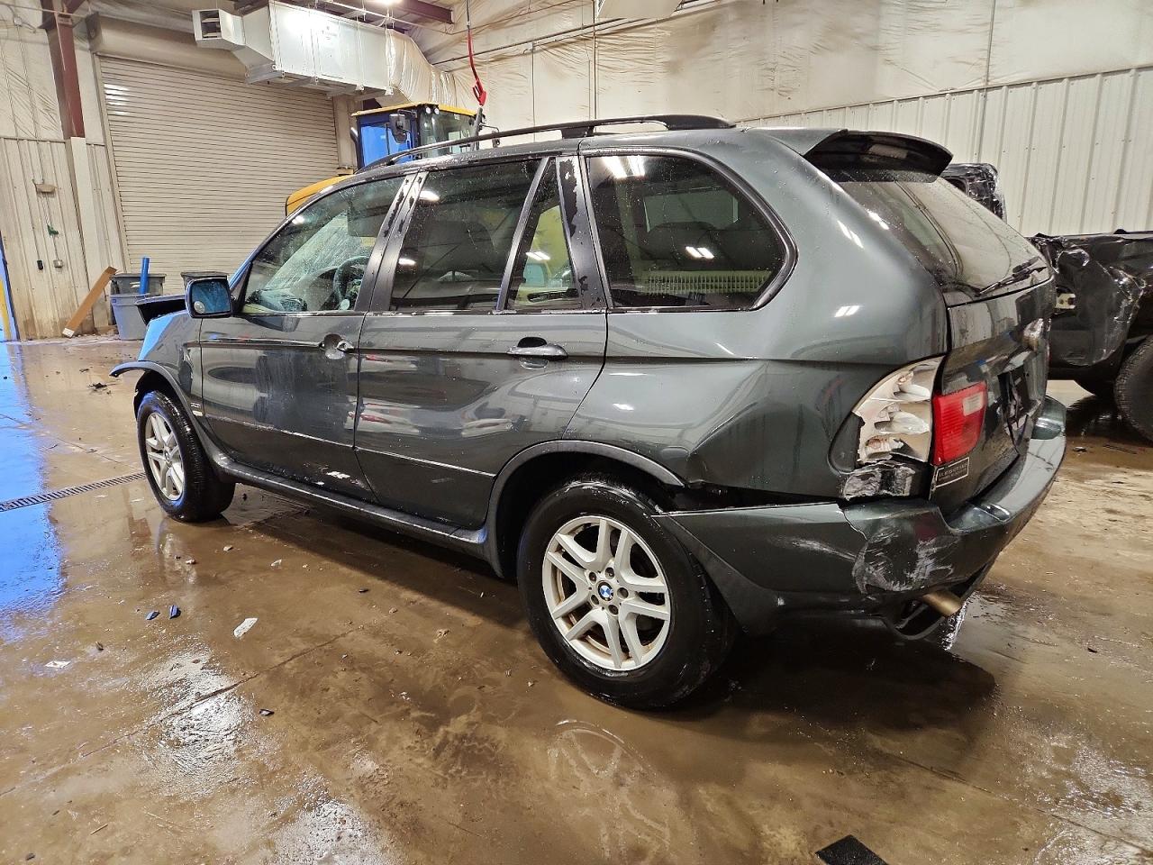 2005 BMW X5 3.0I photo 2