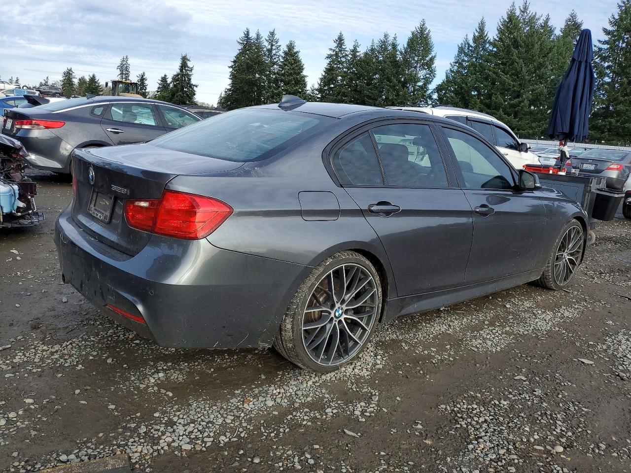 2015 BMW 328 I photo 3