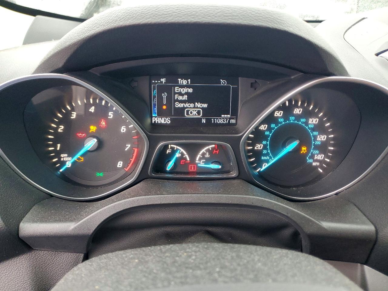 2016 FORD ESCAPE SE photo 9