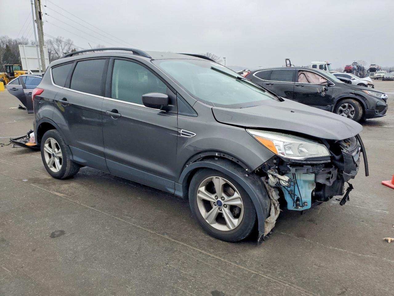2016 FORD ESCAPE SE photo 4