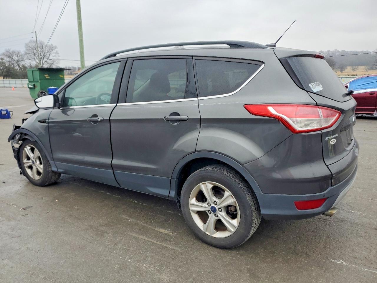 2016 FORD ESCAPE SE photo 2
