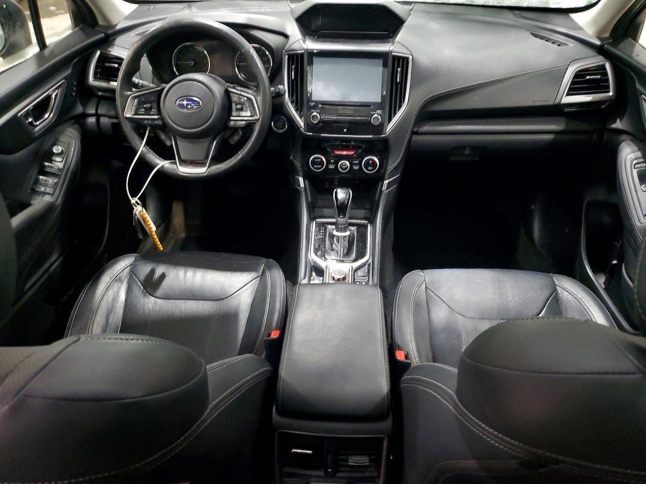 2020 SUBARU FORESTER TOURING photo 8