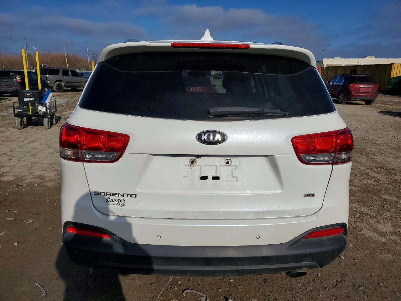 2016 KIA SORENTO LX photo 6
