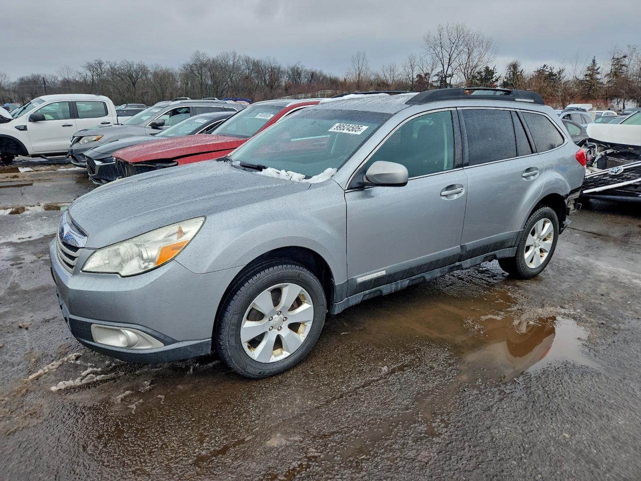 2011 SUBARU OUTBACK