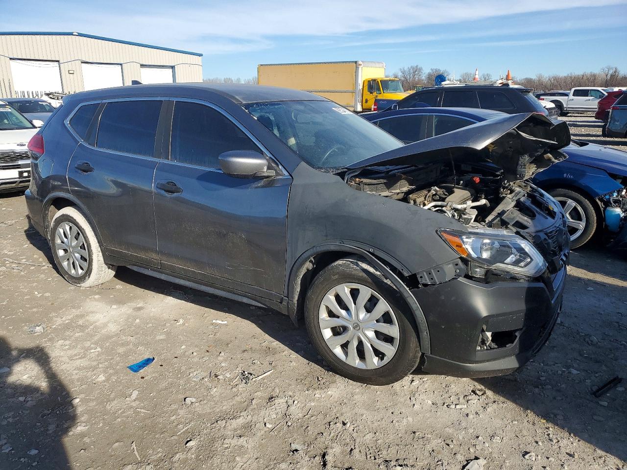 2017 NISSAN ROGUE S photo 4