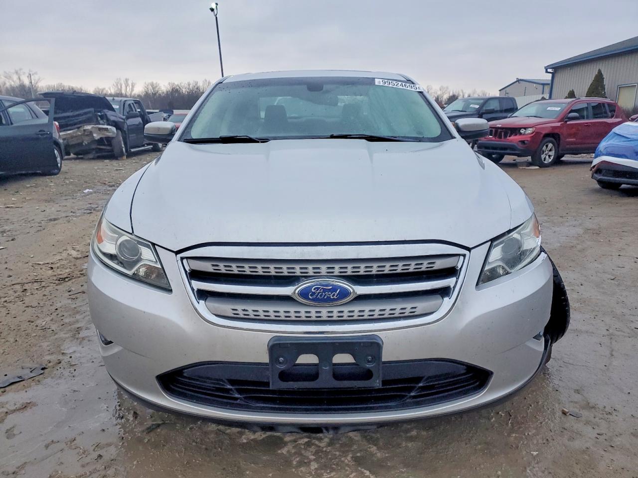 2012 FORD TAURUS SEL photo 5