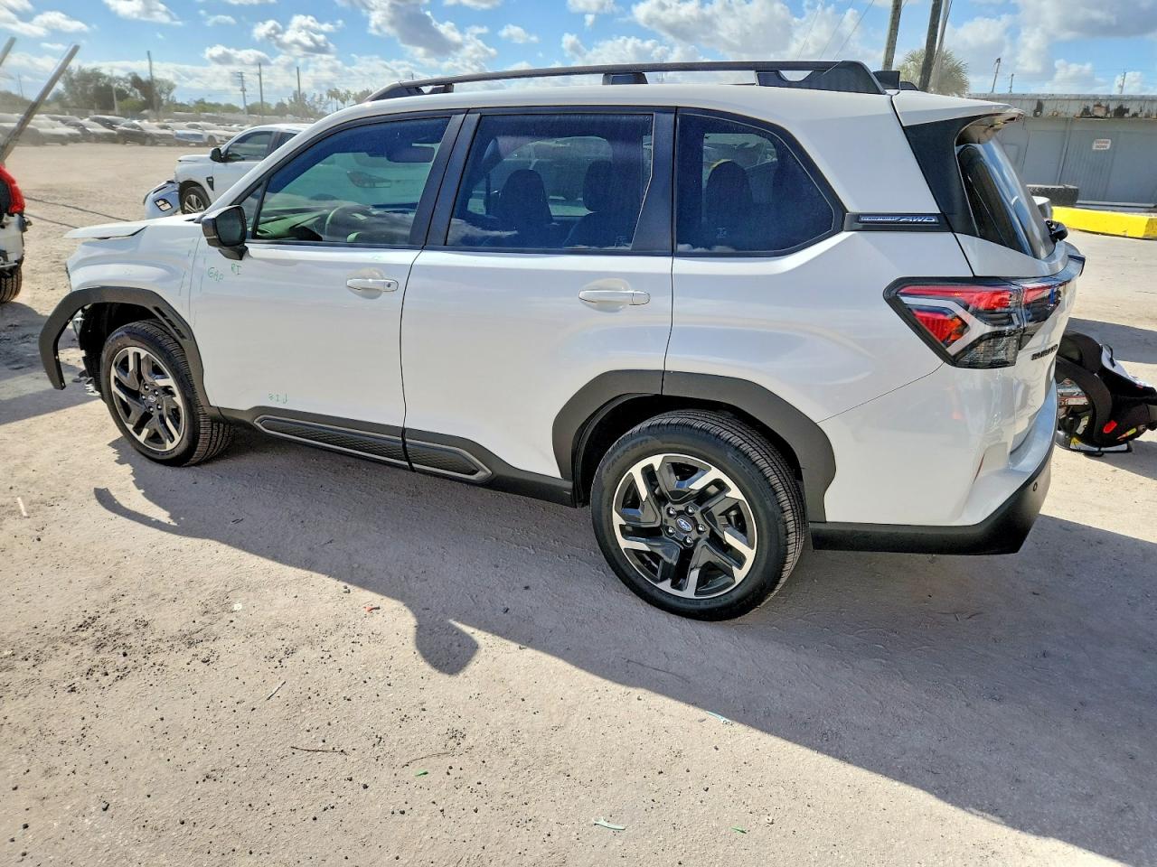 2025 SUBARU FORESTER LIMITED photo 2