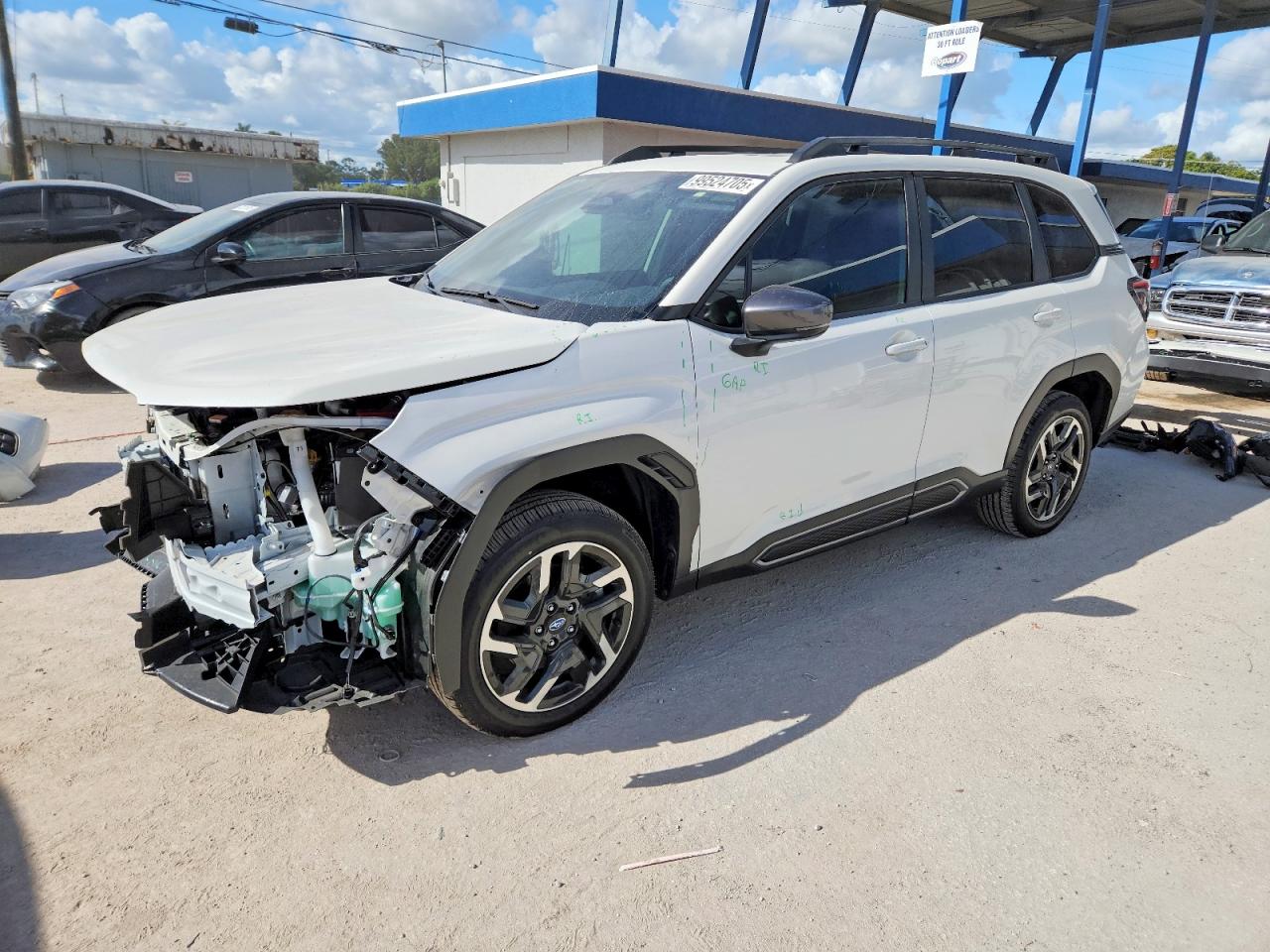 2025 SUBARU FORESTER